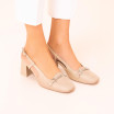 Mocasín destalonado en beige