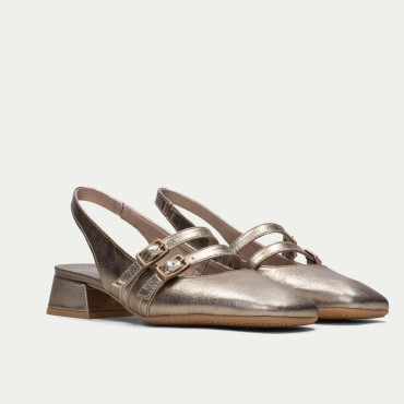 Tacón bajo Aruna en metal