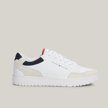 Deportivo blanco Core de Tommy