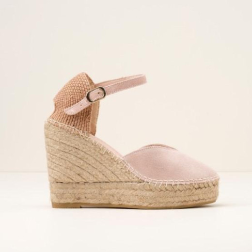 Cuña Alba en ante maquillaje