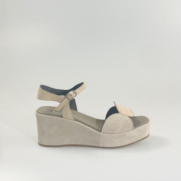 Cuña alta en ante taupe